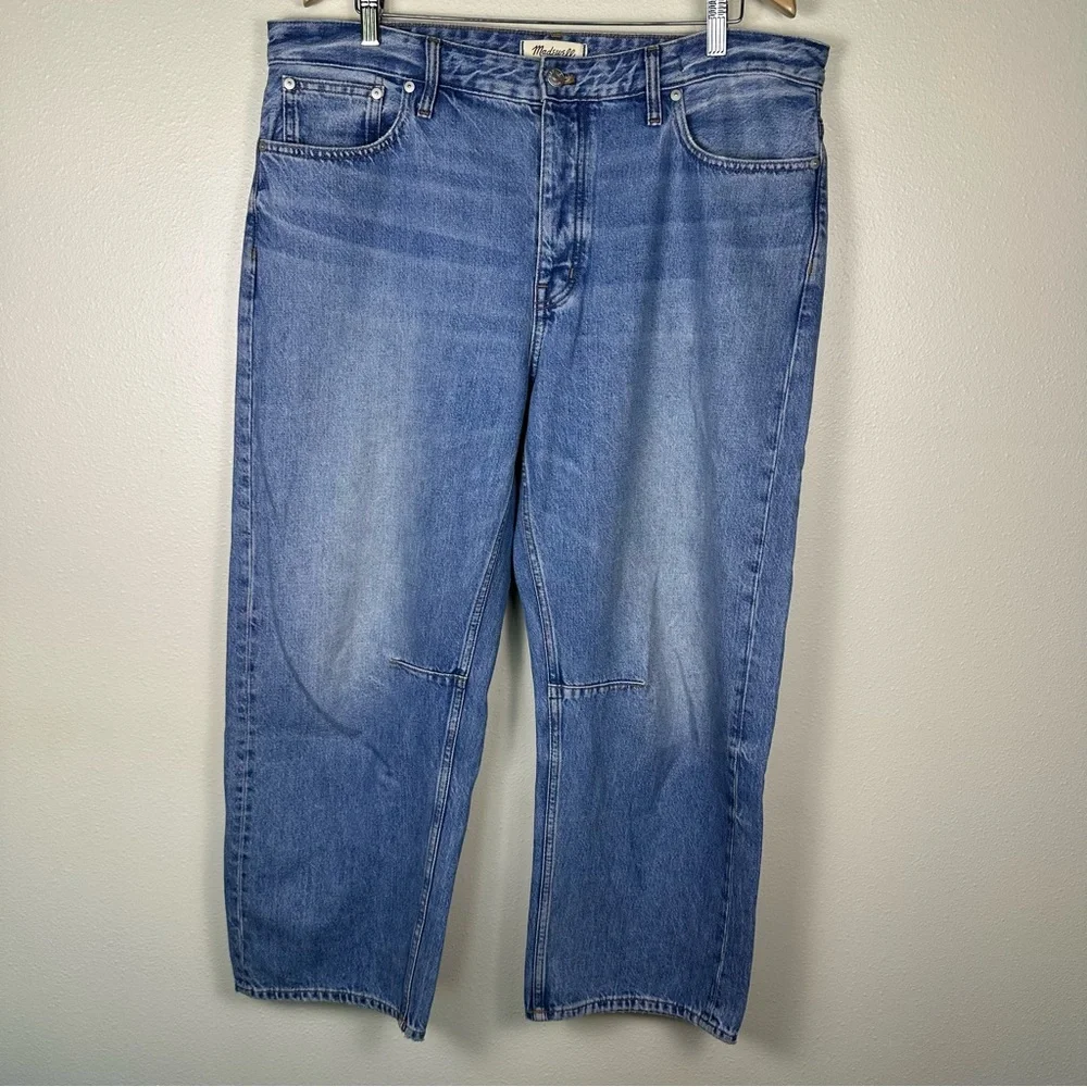MADEWELL The Darted Barrel-Leg Women's 31 Dobbins Wash Denim Jean